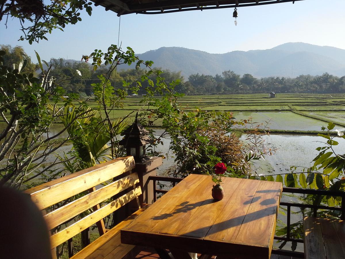 Jamjuree Garden Bed and Breakfast Ban Thung Ma Nieo Εξωτερικό φωτογραφία