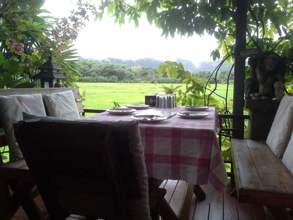 Jamjuree Garden Bed and Breakfast Ban Thung Ma Nieo Εξωτερικό φωτογραφία